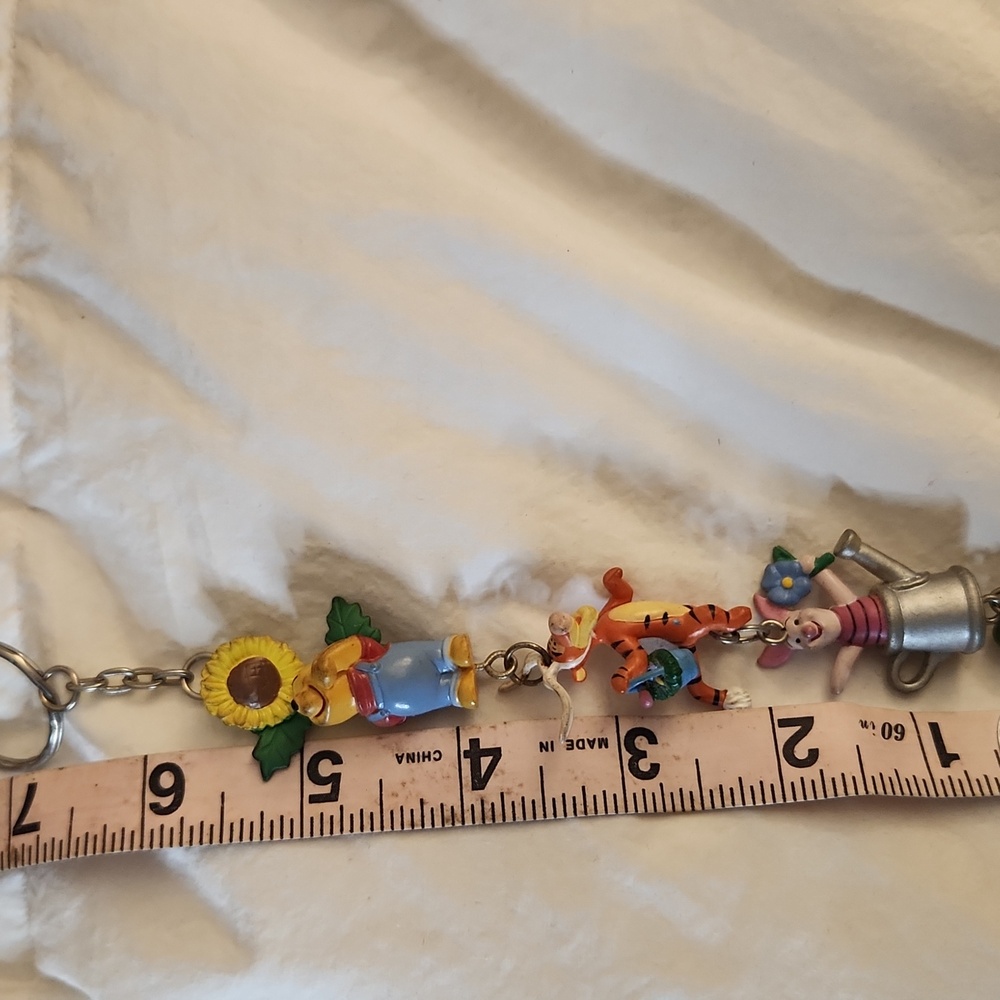 l Disney Vintage Pooh Tigger Piglet Character Keychain Charm - Picture 7 of 7